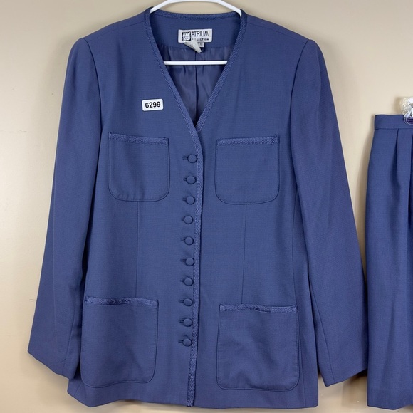 Atrium collection 10 blue skirt suit preowned great condition - Picture 4 of 8